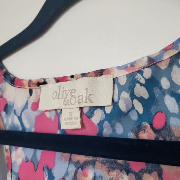 Olive & Oak Tank Blouse Bundle - Picture 4 of 8